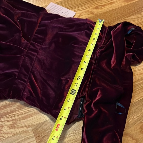 BHLDN Edison Red Velvet Dress Size 6 NWT - Picture 11 of 16